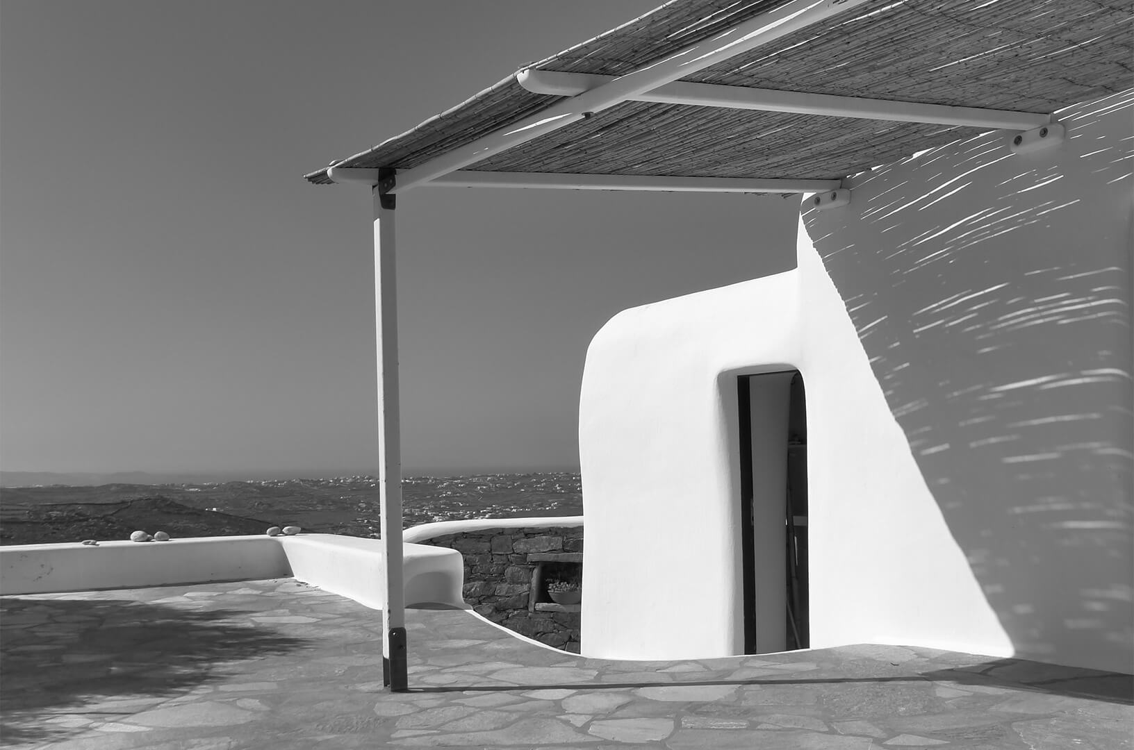 A HOME IN MYKONOS